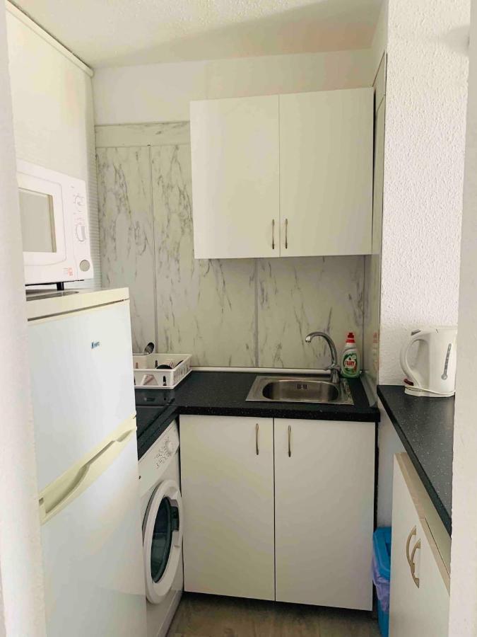 Buenavista Apartment In Windsor Park 阿德耶 外观 照片